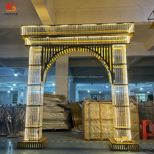Arco de Hierro Luminoso con Luces LED Doradas, Soporte para Fondo de Escenario, Marco de Arco Floral para Decoración de Eventos - Product Image 1