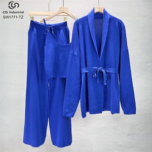 Vente en gros d'ensembles de vêtements d'<span class=keywords><strong>hiver</strong></span> personnalisés pour filles, pulls en tricot décontractés et pantalons, ensembles de 2 pièces pour femmes, cardigan à lacets - Product Image 5