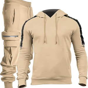 Ensemble de survêtement pour homme avec logo personnalisé, sweat-shirt à capuche et pantalon de jogging, tenue de sport athlétique pour l'entraînement et les occasions décontractées - Product Image 1