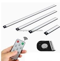 Lampu LED Strip Sensor Gerak Ultra Tipis Magnetik Perekat Sendiri Isi Ulang Mudah Dipasang Harga Pabrik untuk Lemari Anggur