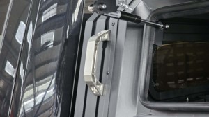 Toldo de techo impermeable de aluminio de carcasa dura de acero universal 4x4 para Ford F150 Ranger Raptor - Product Image 6