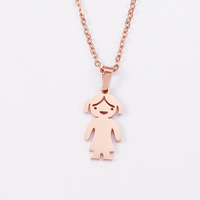 Vente en gros Collier à pendentif étanche pour couple, garçon, fille Collier en acier inoxydable plaqué or 18 ct avec nom personnalisé pour bébés et enfants