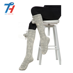 Intérieur personnalisé Dames Funky Chaud Doux Chaussettes <span class=keywords><strong>Maison</strong></span> Avec Pom - Product Image 1