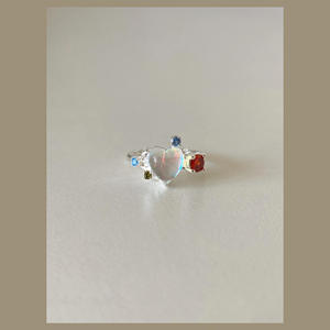 แหวนเงินแท้ S925 ประดับเพทายสีโอปอลและมูนสโตน รูปหัวใจ สำหรับผู้หญิง ดีไซน์โรแมนติก ชุบทอง 18K แบบเปิด  คอลเลคชั่นพิเศษ - Product Image 4