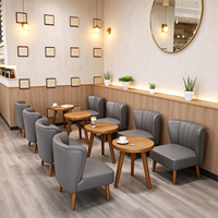 Ensemble de tables et chaises de café en bois de style moderne, mobilier commercial pour restaurants, hôtels, cafés et bistrots