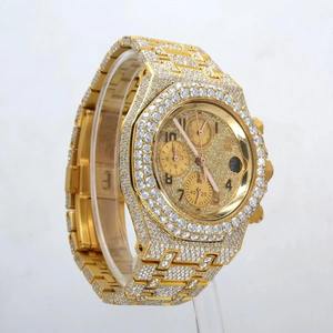 Reloj de Acero Inoxidable Chapado en Oro con Diamantes VVS de Alta Demanda para Reuniones de Negocios y Uso en la Oficina, Disponible en Grandes Cantidades - Product Image 4