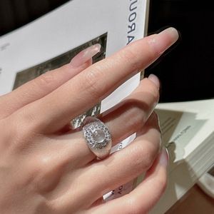 Bague en argent pur S925 brossé, incrustée d'un motif géométrique, élégante, au tempérament français, simple, à la mode, style médiéval vintage, lourde - Product Image 2