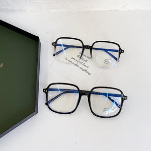 Montura de gafas cuadradas R5-30012 TR90, anti luz azul, montura completa, gafas para mujer con remaches de puntos, hechas en China - Product Image 4