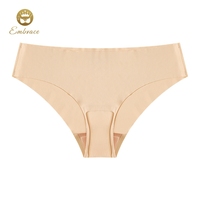 Venta al por mayor Traceless Anti-Camel Toe Ropa interior deportiva Mujeres Secado rápido Low-rise Bragas sin costuras para damas