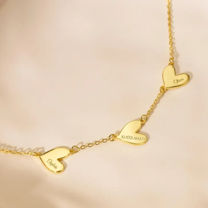 Collana con Ciondolo a Cuori Multipli, Personalizzabile con Iniziali, <span class=keywords><strong>Nomi</strong></span> e Date, Delicata Collana a Strati con Cuori, Gioiello d'Amore per Donne - Product Image 2