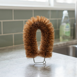 Brosse de nettoyage longue en fibres de coco avec manche en bois, écologique, non-abrasive, pour ustensiles de cuisine - Product Image 4