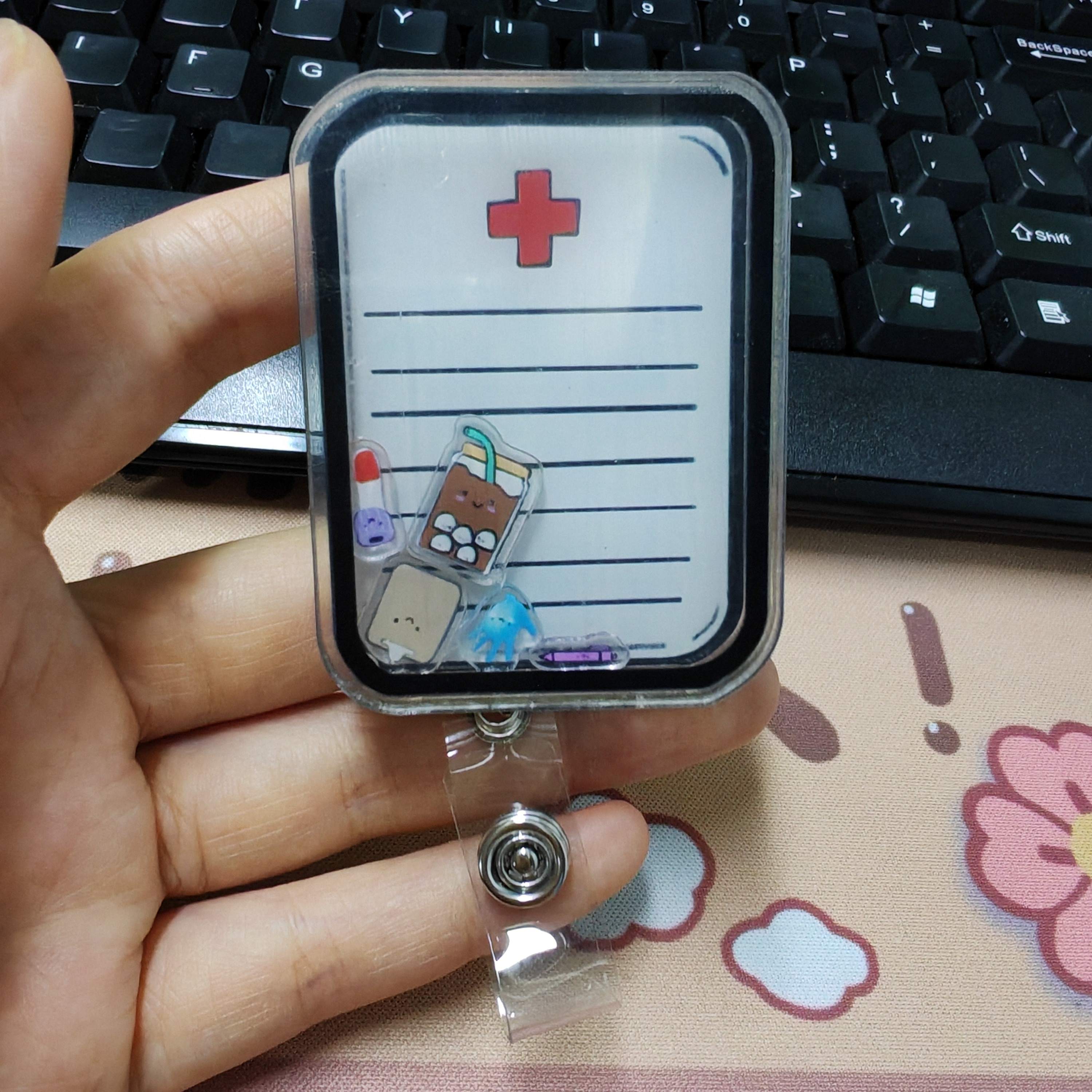 acrylic shaker badge reel