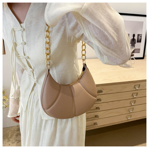 Nouvel arrivage de sacs à main pour femmes minimaliste estampillé en chaîne couleur unie décontracté texturé mode fourre-tout sac à main à bandoulière pour femmes - Product Image 6