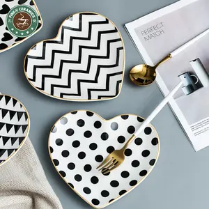 北欧风格创意几何西餐瓷器平盘餐具饰品storge心形陶瓷盘