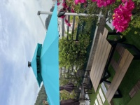 Table d'extérieur en bois plastique aluminium avec chaises ensembles de jardin table de pique-nique extérieure en acier enduit avec bancs