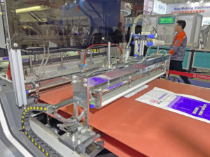 Ffs Túi nặng dưới niêm phong phân bón đóng gói Độ dày máy làm túi - Product Image 6