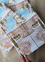 Boîte d'invitation de mariage de luxe élégante avec illustration personnalisée du lieu, design floral 3D et dorure à chaud en relief