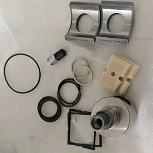 Kit de reparación de válvula de enchufe API 16A, P516137, figura 1502 de 2 "x 1", FMC 1 ULT150, estándar de 15.000 PSI, kit principal con enchufe - Product Image 2