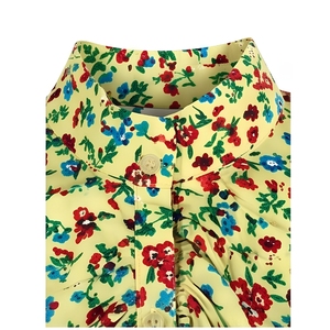Chemisier décontracté à volants floraux imprimé pour femme, haut à manches courtes tendance, fournisseur en gros de vêtements - Product Image 4