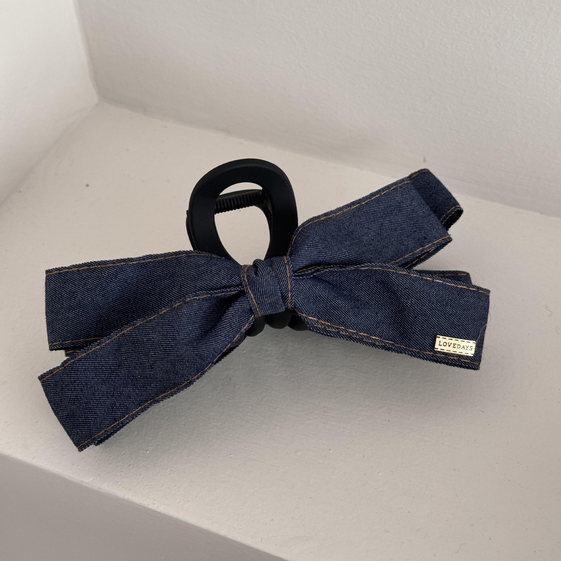 น้ำเงินคราม