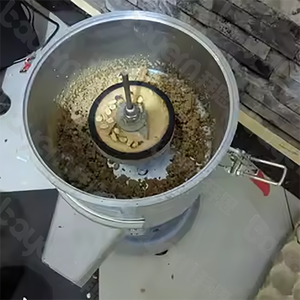 Máquina Trituradora de Alta Velocidad con Certificado CE para Mantequilla de Maní, Tahini, Pasta de Chile, Leche de Soya, para el Procesamiento de Frutos Secos y Soja - Product Image 6