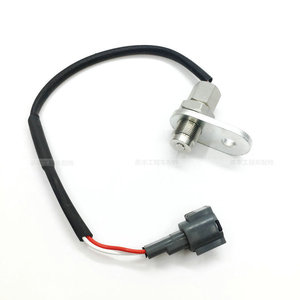 เซ็นเซอร์วัดความเร็วเครื่องยนต์ฮิตาชิ HF008 สำหรับรถขุด ZAX450 ZAX470 อะไหล่เครื่องยนต์ดีเซล - Product Image 1