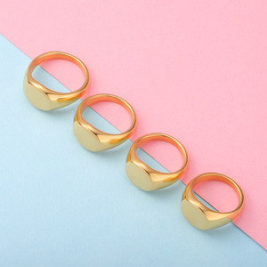 Anelli da Uomo all'Ingrosso, Placcati in Oro 18K Nero, in Acciaio Inossidabile con Logo Personalizzato Inciso, Anello Geometrico - Product Image 6