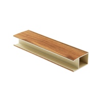 Tubes en bois WPC pour restaurant et poutres de plafond décoratives intérieures au design moderne