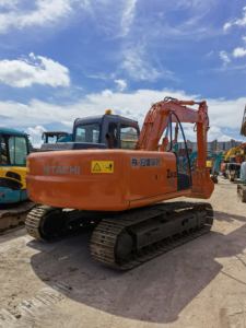 Pelleteuse d'occasion en bon état Hitachi120 Pelleteuse hydraulique sur chenilles d'occasion 12 tonnes Hitachi ZX120 en stock prête à expédier - Product Image 5