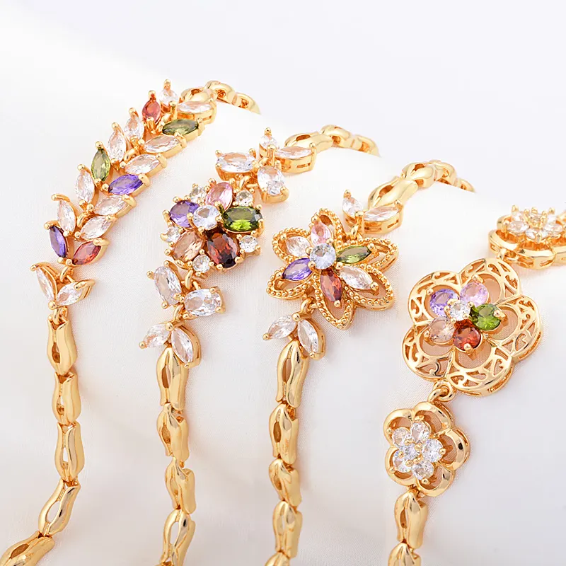 Pulsera chapada en oro de 18K, cadena de joyería para mujer, pulsera de circón, pulsera elegante de cobre y latón para mujer