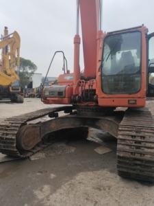 Horas DE TRABAJO bajas Excavadora de orugas usada Doosan DX300LC en gran rendimiento para la venta - Product Image 5