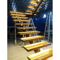 Escalier droit préfabriqué en acier et bois, design moderne VIKO pour intérieur