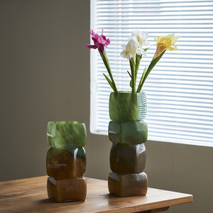 Medieval Style Gradient Color Geometric <b>square</b> <b>Vase</b> Dining Table Soft Decoration Hotel Countertop Decoration Glass <b>Vase</b> - Product Image 2