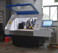 Machine de fraisage CNC à double broche de précision pour circuits imprimés à 2 couches, utilisée pour la fabrication de cartes de circuits imprimés