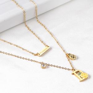 โรงงานผลิตเครื่องประดับสแตนเลสสั่งทำราคาส่ง ราคาถูก MOQ ต่ำ สร้อยคอจี้รูปรถบัสแบบสองสายสำหรับสุภาพสตรี - Product Image 5