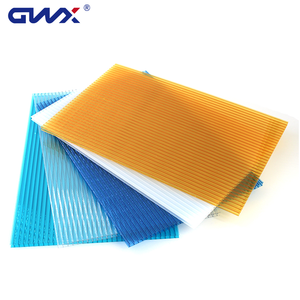 Panneau <span class=keywords><strong>solaire</strong></span> transparent en nid d'abeille multi-parois Feuilles creuses en <span class=keywords><strong>polycarbonate</strong></span> protégées contre les UV <span class=keywords><strong>pour</strong></span> serre extérieure Design moderne - Product Image 1