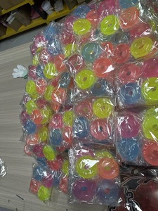 Cross-border Explosions Speks Gump Loop <b>Stress</b> Ball Super Soft Tpr Swimming <b>Ring</b> Squeezable Decompression Toy - Product Image 1