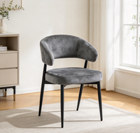 Chaise de salle à manger OKAY Furniture en velours doux avec accoudoirs incurvés, pieds en métal noir, chaise d'appoint pour la salle à manger