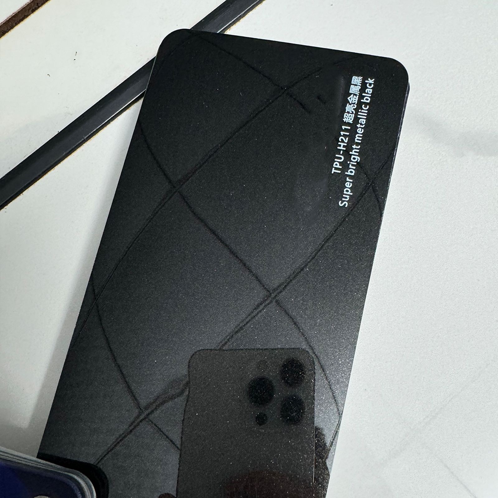 TPU-Noir métallisé super brillant