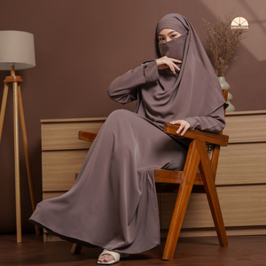 Conjunto de Abaya y Khimar Francés Color Marrón Mocca para Mujer, Algodón Marbella Premium, Corte Holgado y Modesto, Ropa Islámica Sólida con Caja de Regalo - Product Image 4