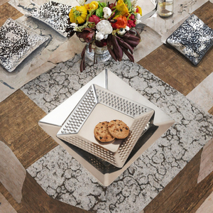 Nouvelle Arrivée Assiettes de Table Design Marteau Écologiques en Acier Inoxydable Marteauté Diamanté pour Restaurants - Product Image 2