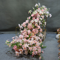 Décoration de toile de fond en cascade de fleurs artificielles en soie en gros, guirlande florale pour mariage, fiançailles, banquet, fête d'anniversaire, décoration de scène