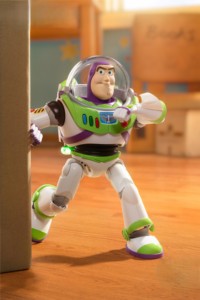 Robot <span class=keywords><strong>Buzz</strong></span> de dessin animé, alimenté par l'IA, interactif, programmable par application, châssis en polycarbonate haute résistance, <span class=keywords><strong>jouet</strong></span> fonctionnant sur piles - Product Image 4