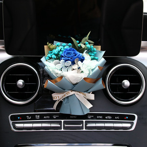 Bouquet di <span class=keywords><strong>Rose</strong></span> Stabilizzate Piccolo, Fatto <span class=keywords><strong>a</strong></span> Mano, Fiore Secco Eterno, Decorazione per Bocchetta dell'Aria Auto, Regalo Romantico per Fidanzata, Moglie, Casa - Product Image 1