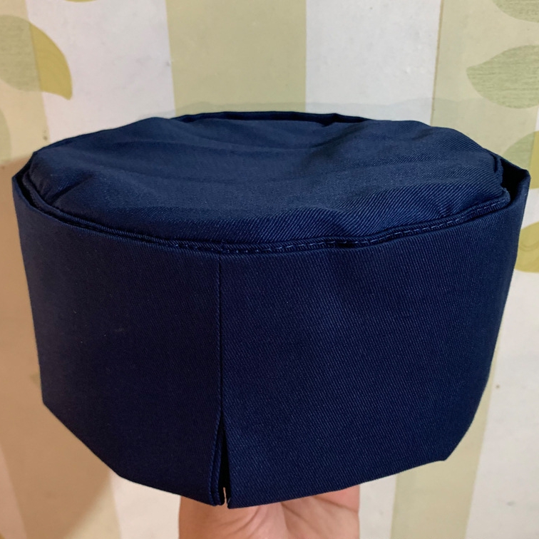Dessus en tissu bleu profond