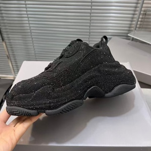 Chaussures de créateur de luxe de qualité 5A, à semelles épaisses et tendance, baskets décontractées pour femmes, chaussures de sport à plateforme et chaussures d'entraînement pour hommes - Product Image 1