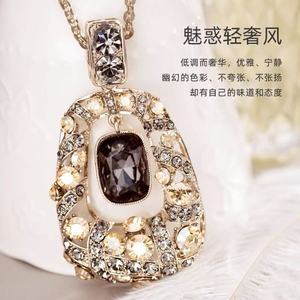 Crystal Sweater Chain Geometric Pendant Bezel Setting Everyday Wear Long Necklace Autumn Winter Accessory - Product Image 4