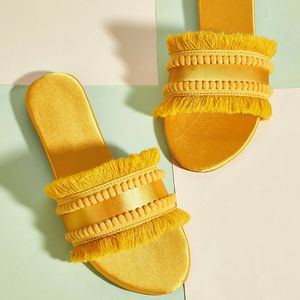 <span class=keywords><strong>Sandali</strong></span> <span class=keywords><strong>lilla</strong></span> in raso all'ingrosso all'ingrosso diapositive scarpe nappa pantofole da esterno scarpe <span class=keywords><strong>sandali</strong></span> con nappe per le donne scarpe Casual per le signore - Product Image 6