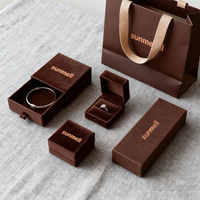Emballage de boîte à bijoux de tiroir à la mode pour anneau boîte à bijoux faite main professionnelle de logo personnalisé