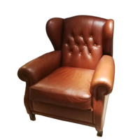 Fauteuil d'appoint de luxe vintage en cuir véritable marron, style Mid-Century, avec boutons capitonnés et dossier ailé, pour hôtel, bureau à domicile, salle à manger et villa